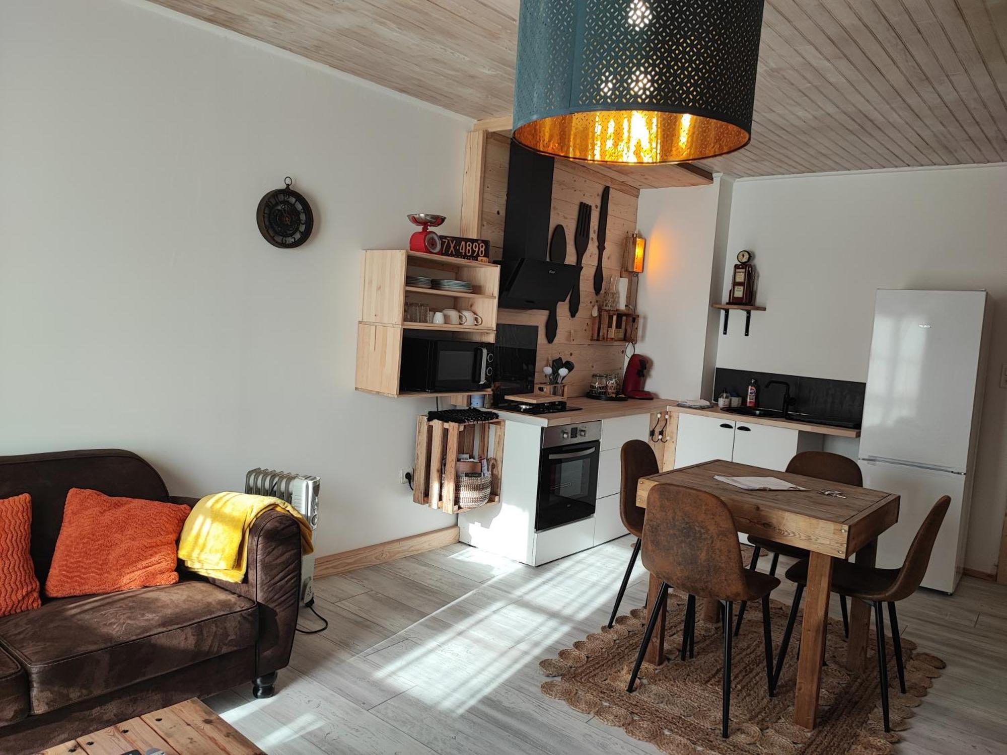 Appartement Chez Marie Et Aymeric Bages  Zewnętrze zdjęcie